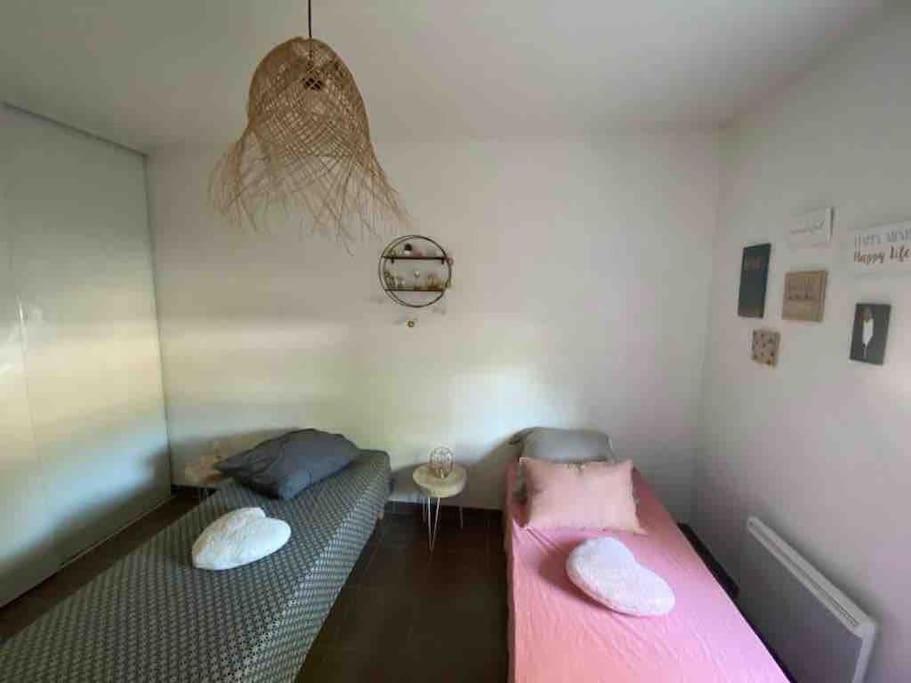 Tres Bel Appartement Contemporain Et Calme Fréjus Exterior foto